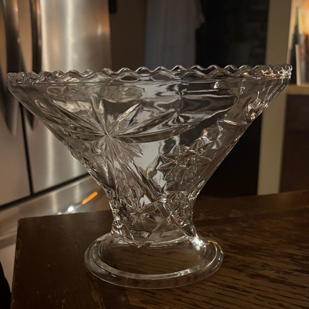 Star of David base or candy dish